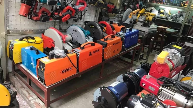 工业级气动工具与电动工具：工作原理与性能对比